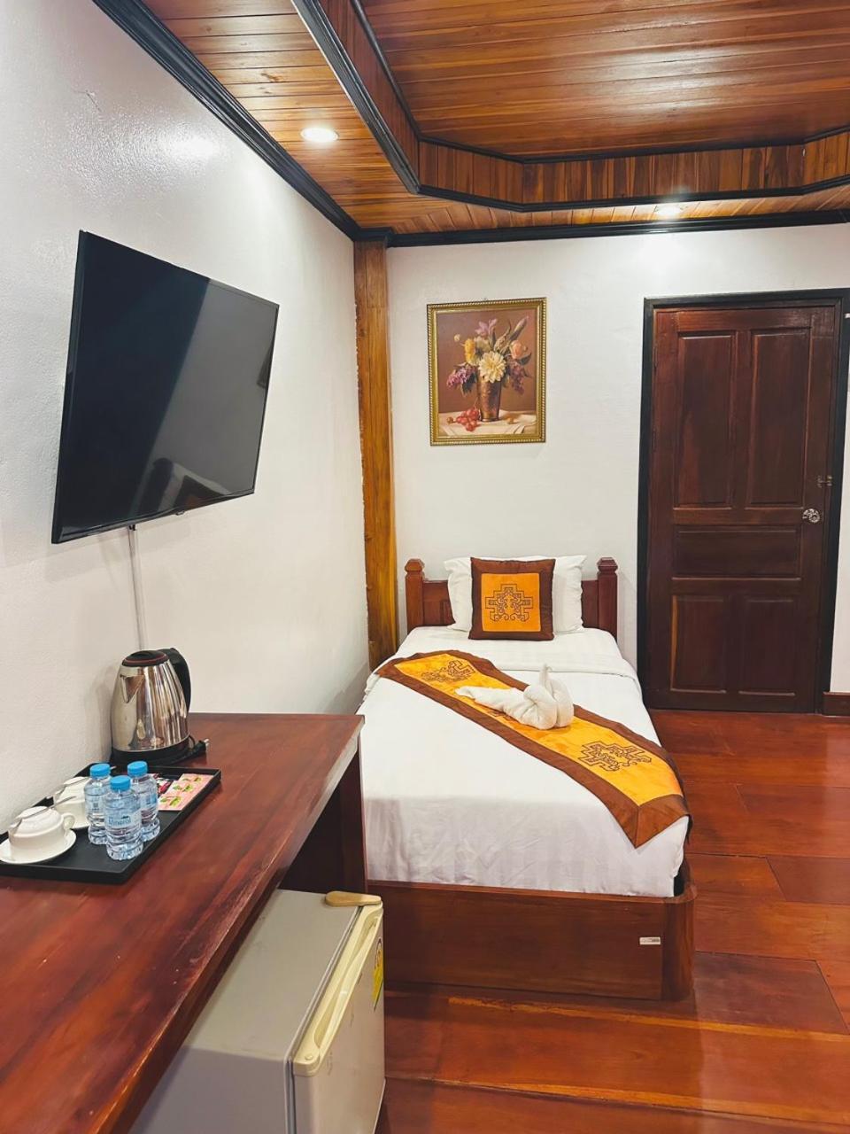 Luang Prabang Oudomlith Villa & Travel Εξωτερικό φωτογραφία