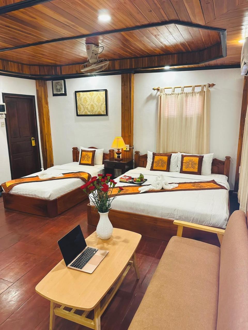 Luang Prabang Oudomlith Villa & Travel Εξωτερικό φωτογραφία