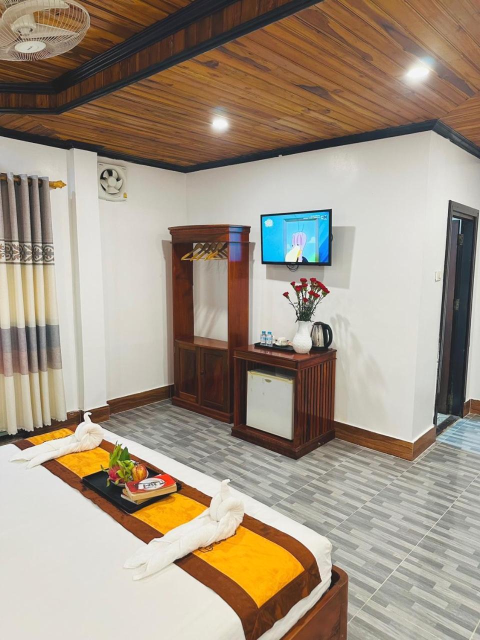 Luang Prabang Oudomlith Villa & Travel Εξωτερικό φωτογραφία