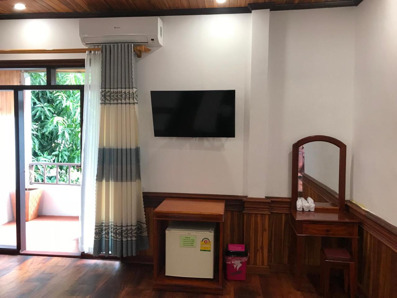 Luang Prabang Oudomlith Villa & Travel Εξωτερικό φωτογραφία