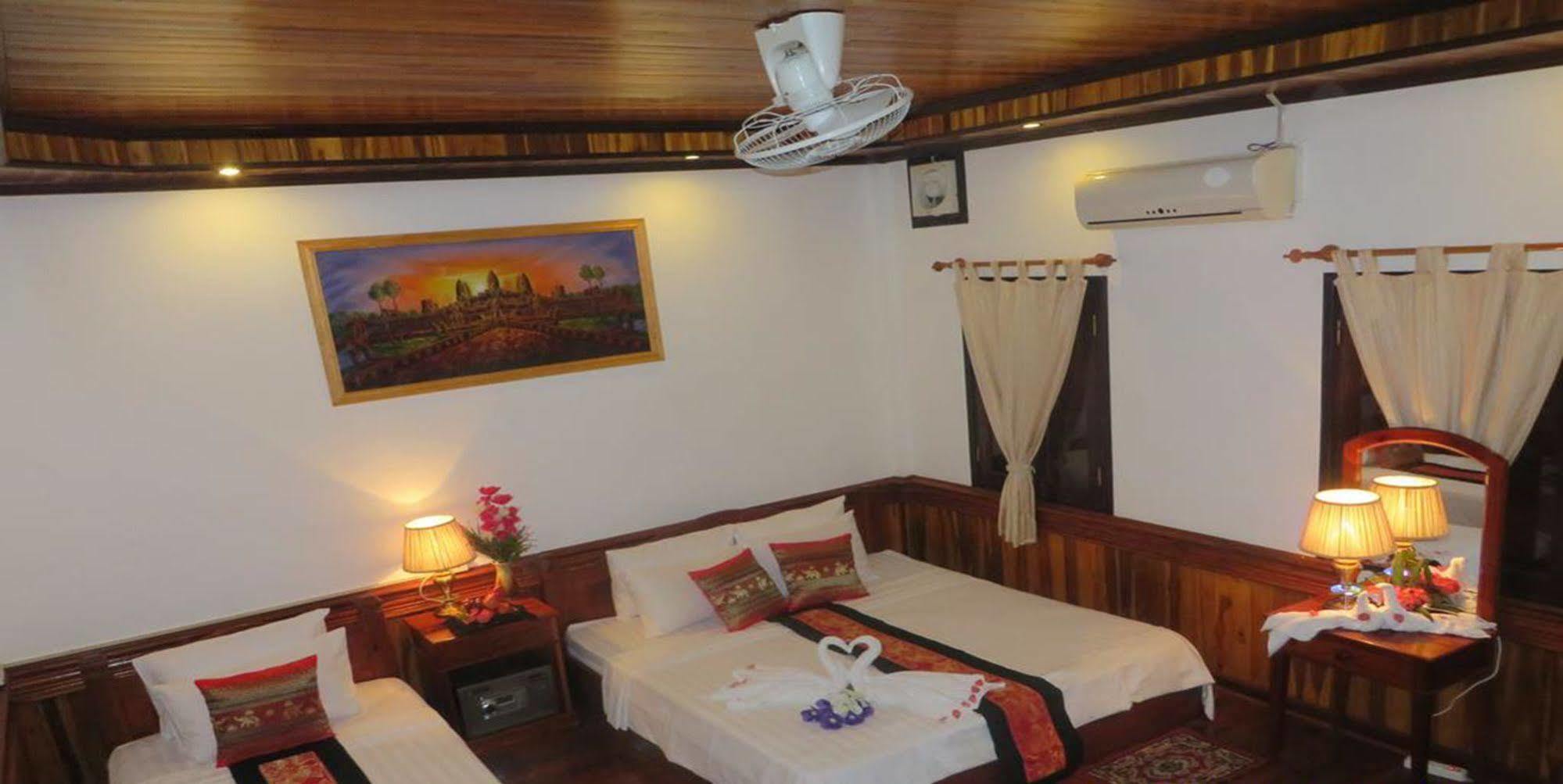 Luang Prabang Oudomlith Villa & Travel Εξωτερικό φωτογραφία